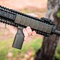 Přední vertikální rukojeť Magpul RVG Rail Vertical Grip polymer - ODG